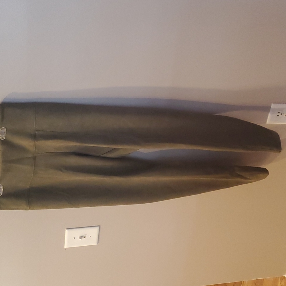 WHBM runway leggings 14